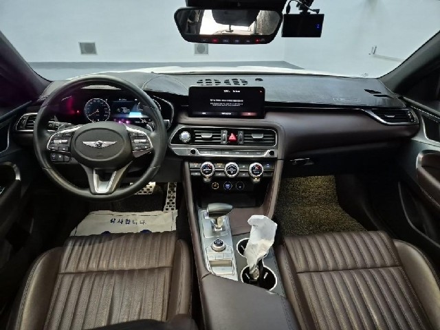 6031000636R7.jpg