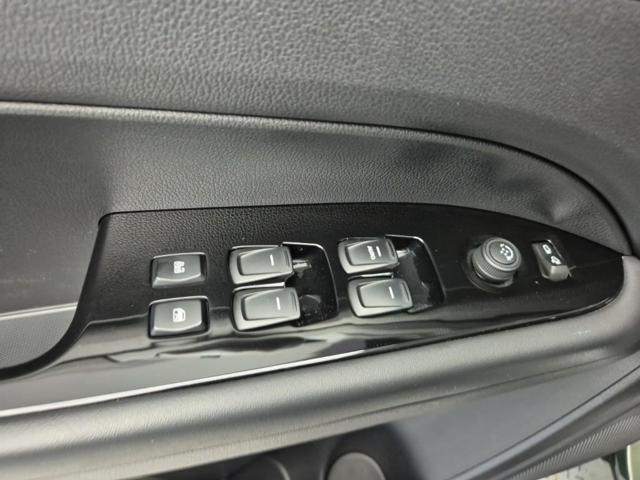 5061501920R18.jpg