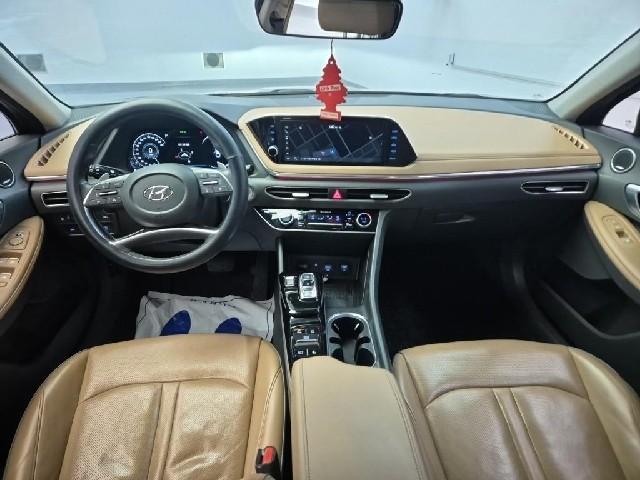 6021501752R7.jpg