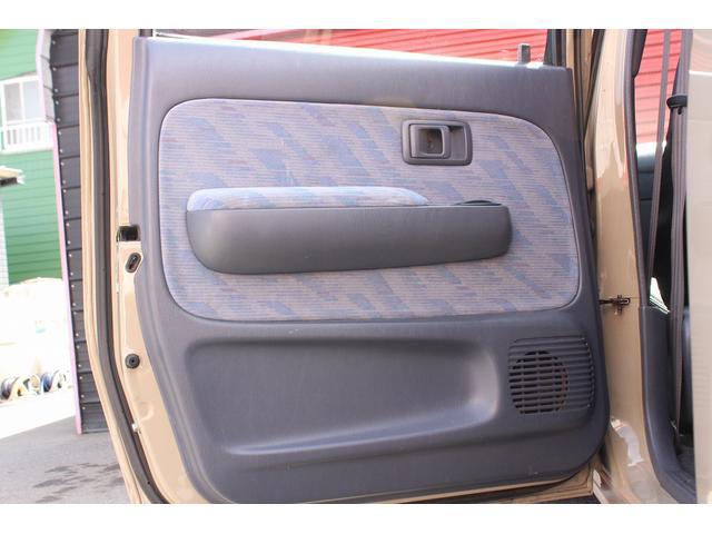 1997/12 TOYOTA HILUX 178500 | SBT Japan | Stock Id:DCV3297