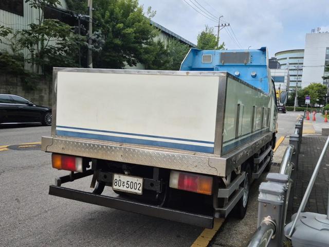 5071001995R3.jpg