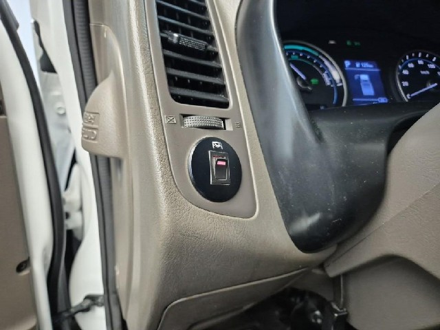 6081501631R15.jpg
