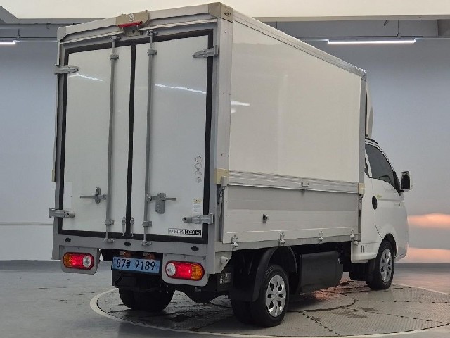 6081501631R3.jpg