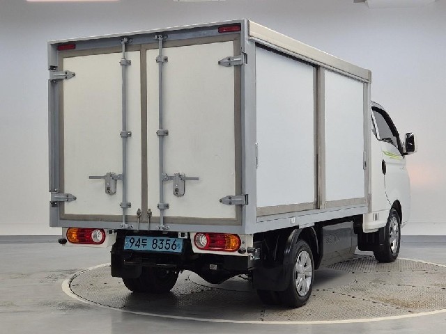 6081502142R3.jpg