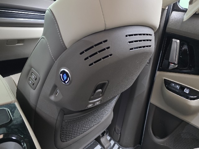 d55168a41d469448a1b8cb0040965d1a.jpeg