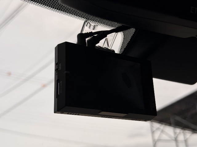 5f9573c7637a2afe783d067a3052a061.jpeg