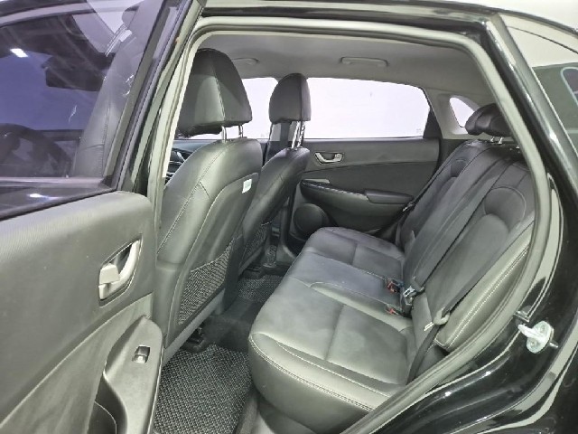6081002389R12.jpg