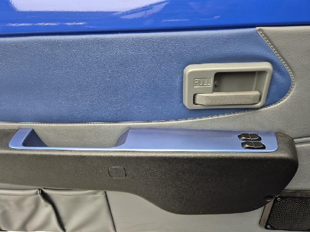 6081000771R14.jpg