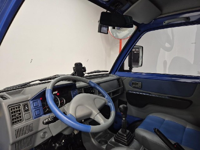6081000771R6.jpg