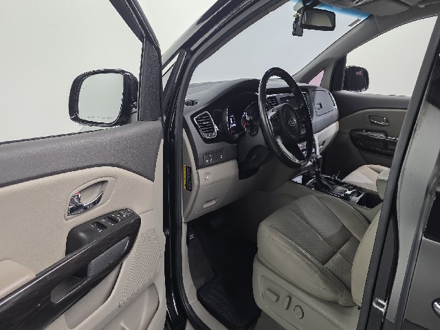 ac48940dbad417916c50208bde9df650.jpeg