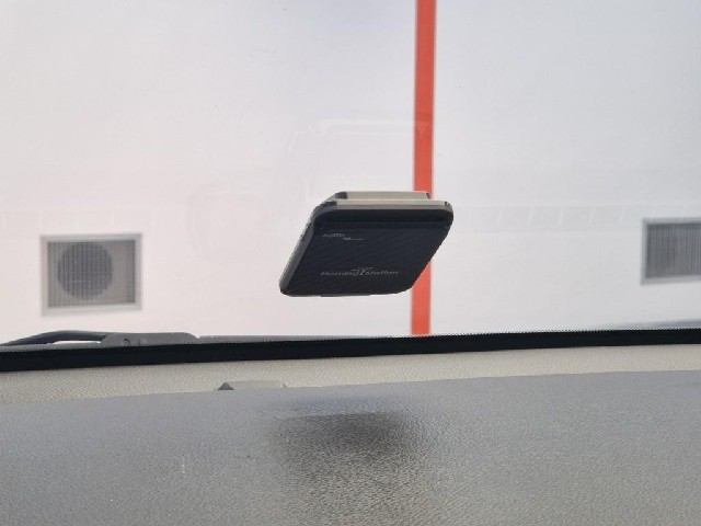 6071500316R17.jpg