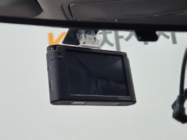6071000074R15.jpg