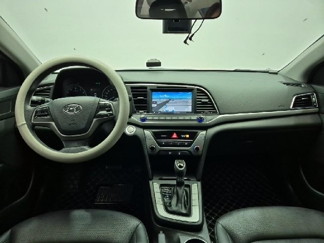 6071000074R7.jpg
