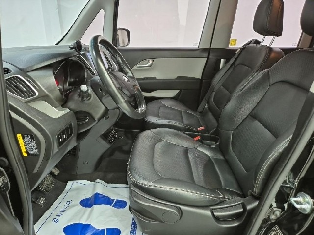 6071000910R11.jpg