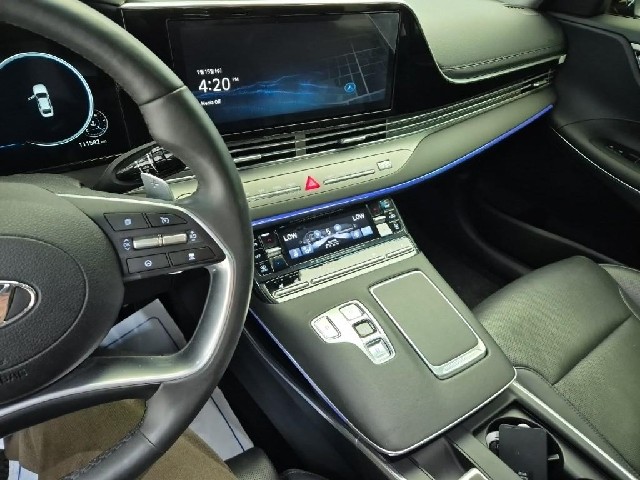 6071000829R10.jpg