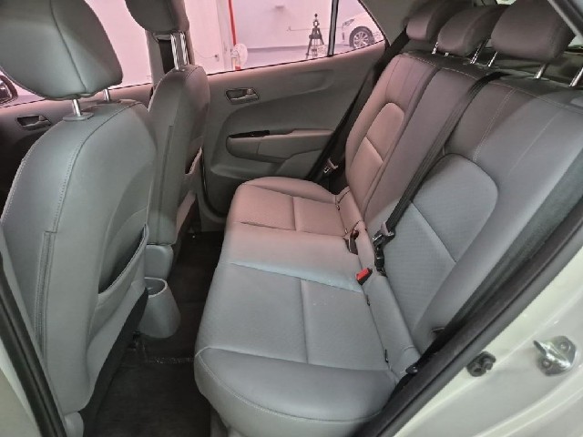 6051501489R12.jpg