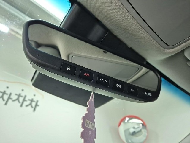 6081001496R17.jpg