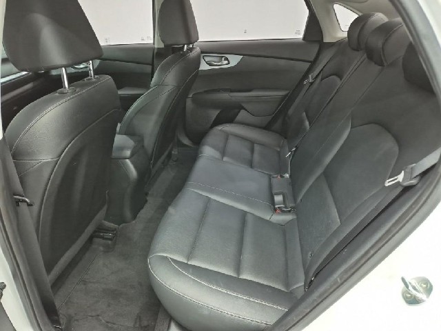 6091001832R12.jpg