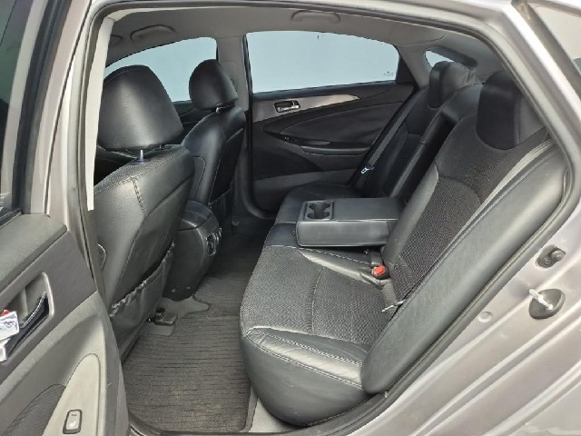 6101500048R12.jpg