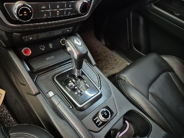 6091501485R8.jpg