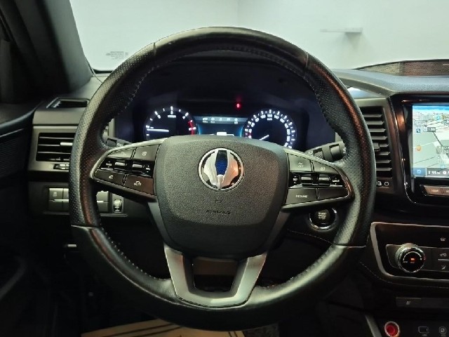 6091501485R9.jpg