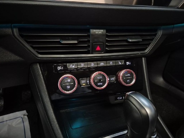 6091501635R17.jpg