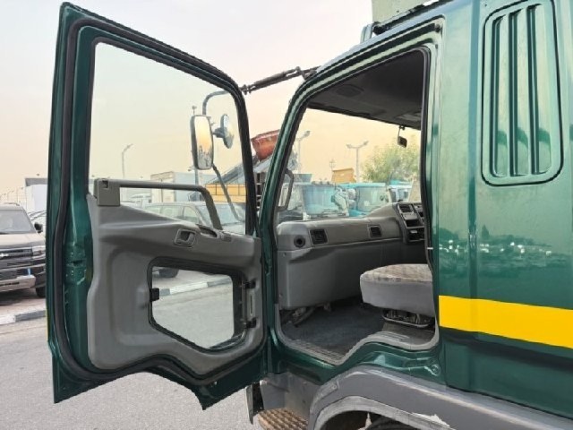 c2b845665b01f9ae973bc11a299de012.jpeg