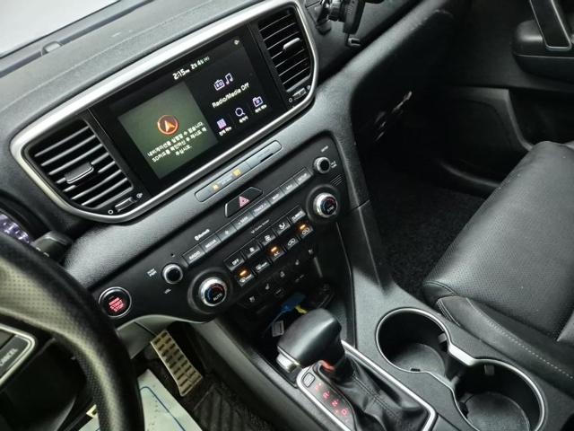 6011000978R10.jpg