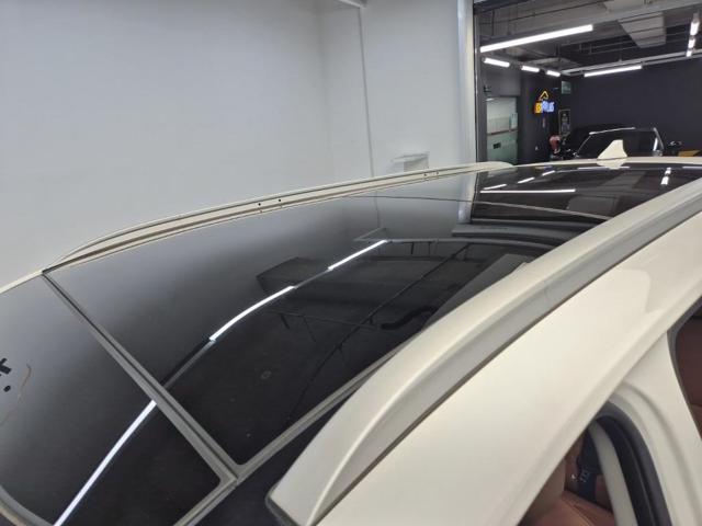 6061502064R13.jpg