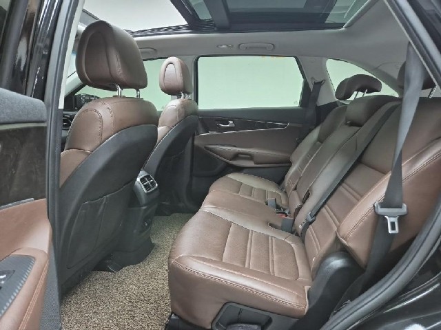 6081501083R12.jpg