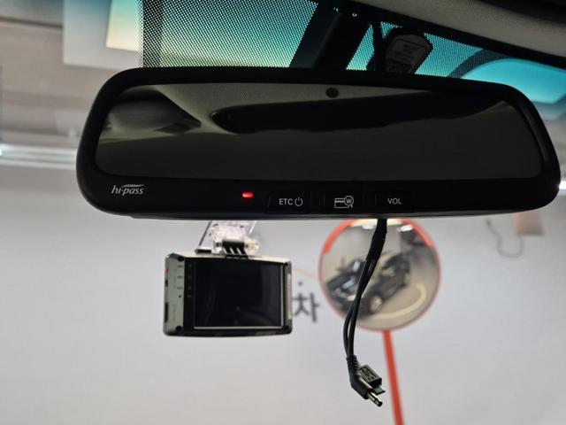 6041501928R16.jpg