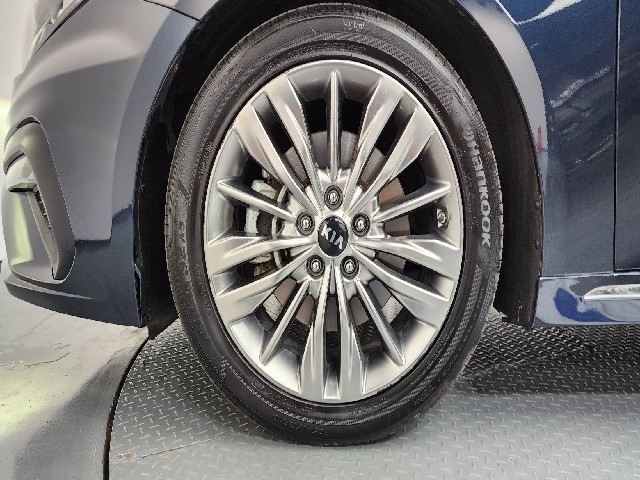 1e713995c68f1ab673912e5eed0dad63.jpeg