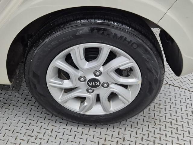 6051000617R20.jpg
