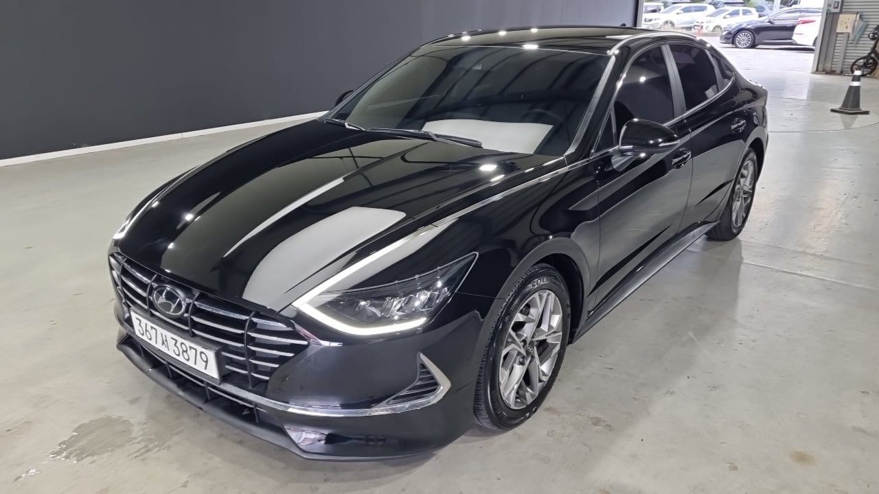 2021 Hyundai Sonata, photo 1 of 1