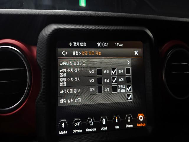 cab621772b751b594631a4c8cc8572f8.jpeg