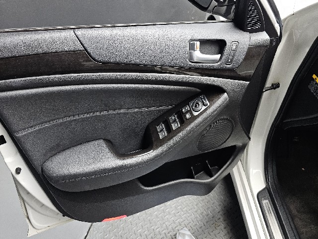 f05e042285fe1a96058b89f9769b6cb8.jpeg