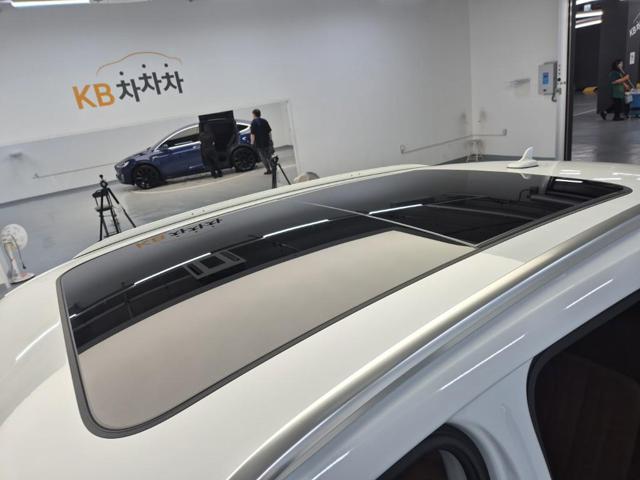 6051501073R13.jpg