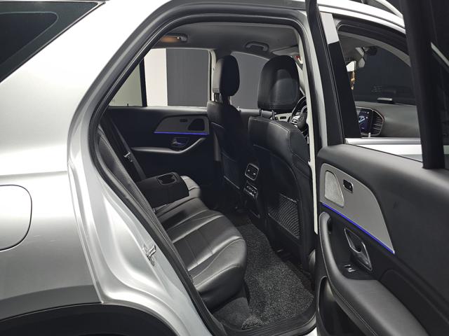 f2f1d4b59cc1432b772a676efd36ddd5.jpeg
