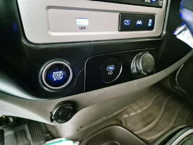 6011001476R14.jpg