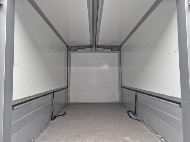 6011001476R17.jpg