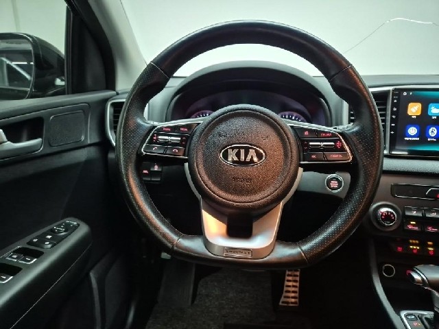 6011000759R9.jpg