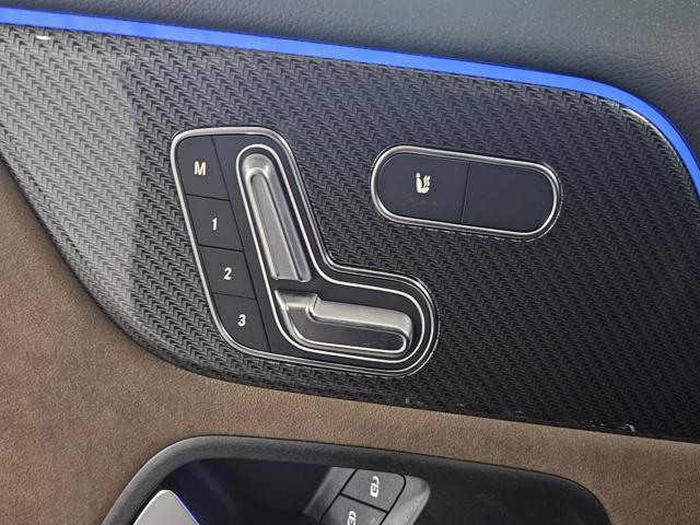 f5b91ce578d34a7194f7c54babed86e4.jpeg