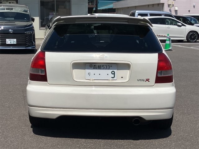 a0827cec7aaeb6ab8340e9f40d1098b1.jpg