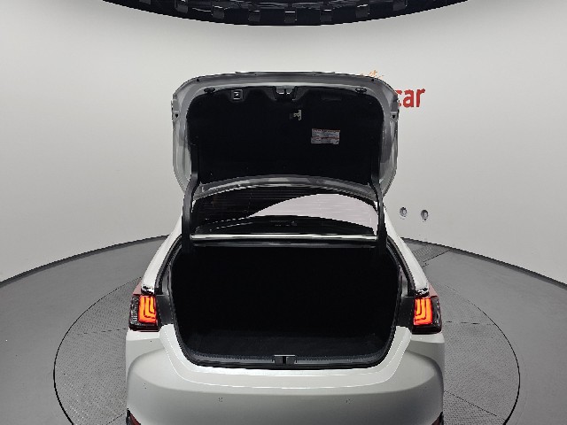 eef57c52fc685c50e265ec02c942249f.jpeg