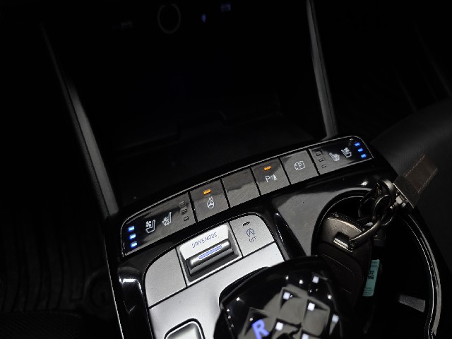 1a6226ff25e34d2aec504bb7a0e27c44.jpeg
