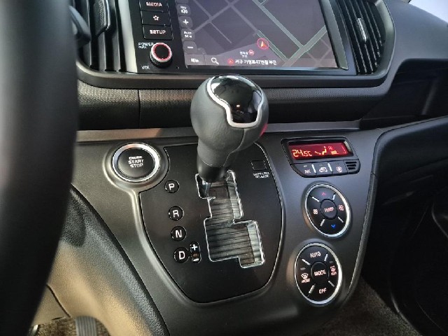 6031501068R8.jpg