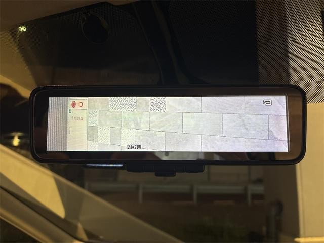 0710232A30261019W00306.jpg