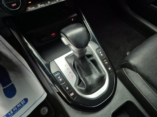 6031000308R8.jpg