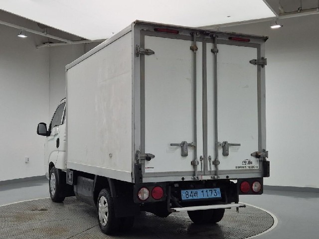 6071000191R2.jpg