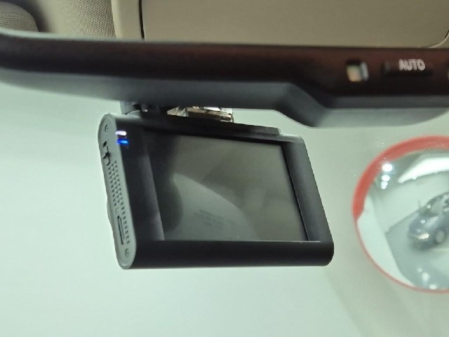 6091000479R17.jpg